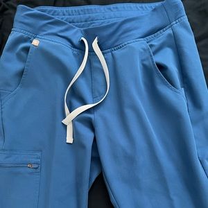 FIGS ZAMORA JOGGER ROYAL BLUE